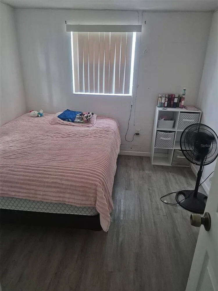 2 bed, 1.0 bath, 1364 sqft, $1,000 — Photo 4