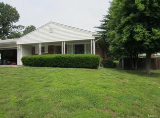 3139 Lin Tel Rd, Saint Louis, MO 63125