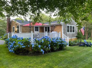 14 Hunters Ridge Rd, Sagamore Beach, MA 02562