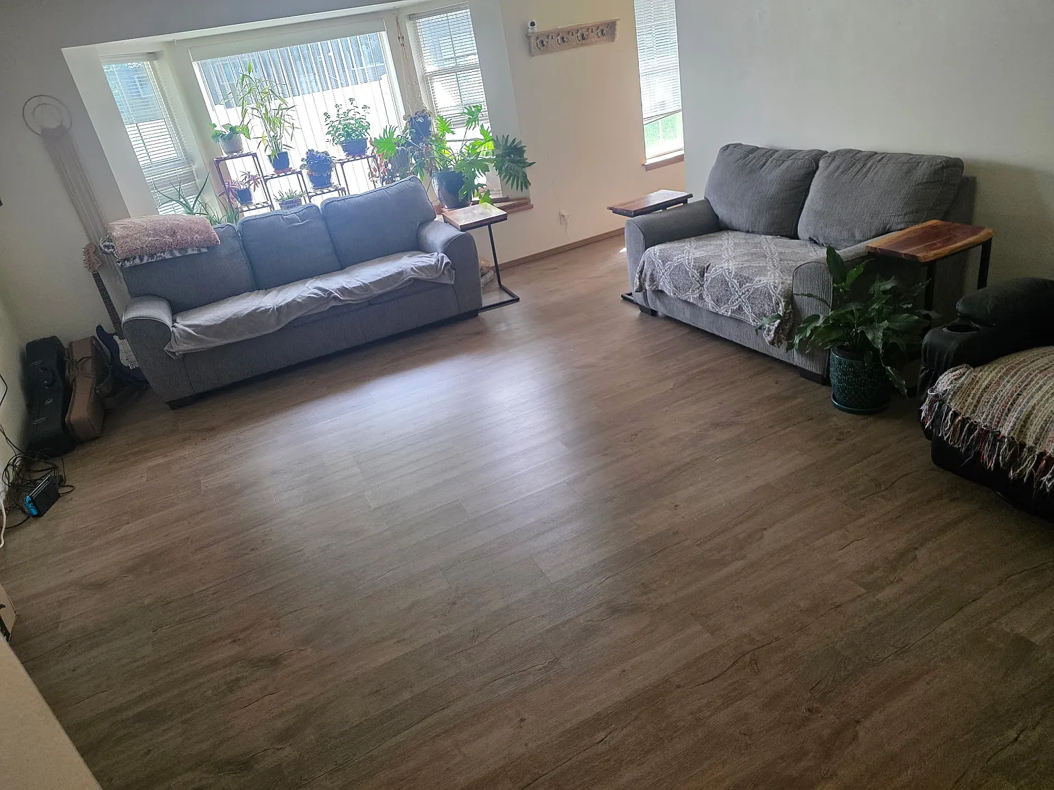3 bed, 1116 sqft, $2,050 — Photo 2