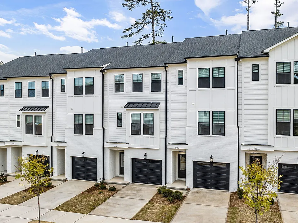 Abode Kerr Ridge apartments community photo