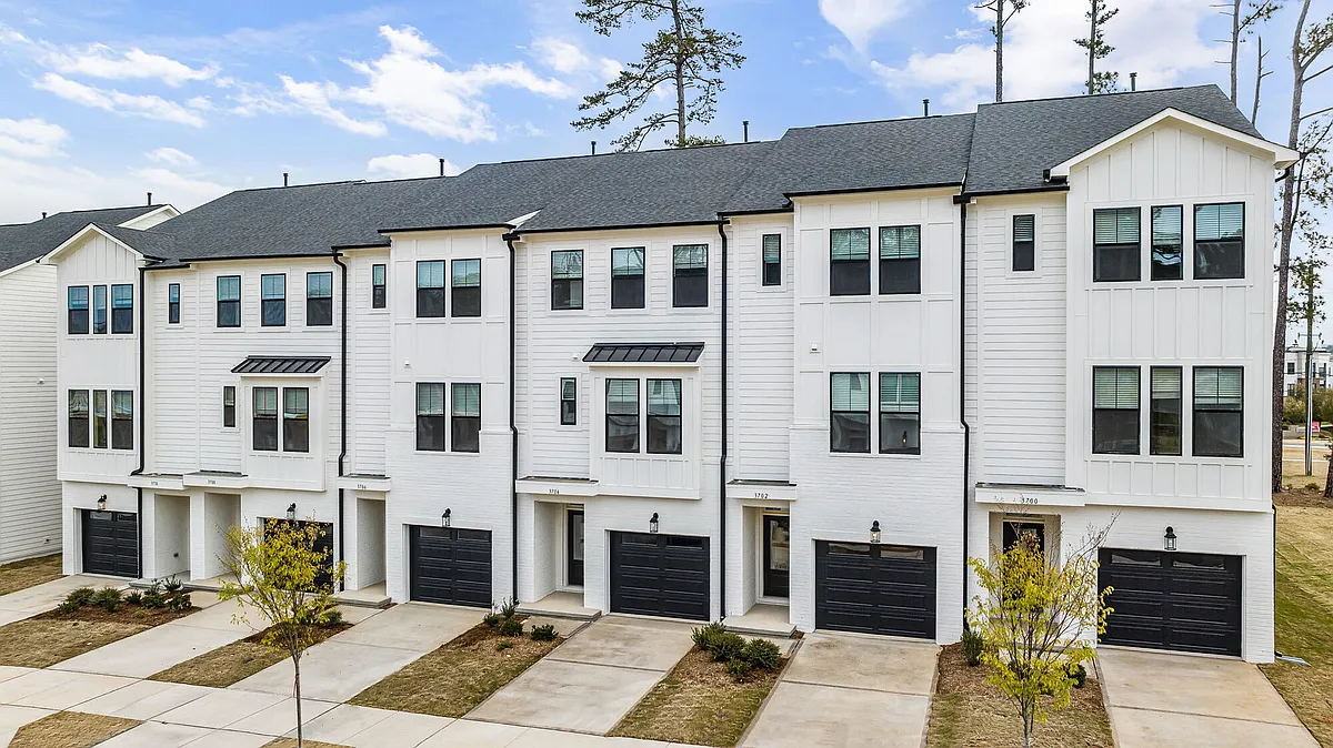 Building Photo - Abode Kerr Ridge