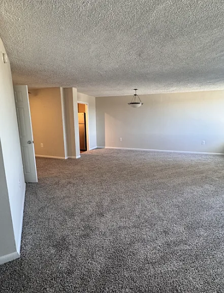 Summit Hills — Photo 77