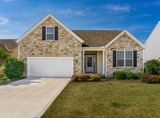 155 Chestnut Estates Dr, Commercial Point, OH