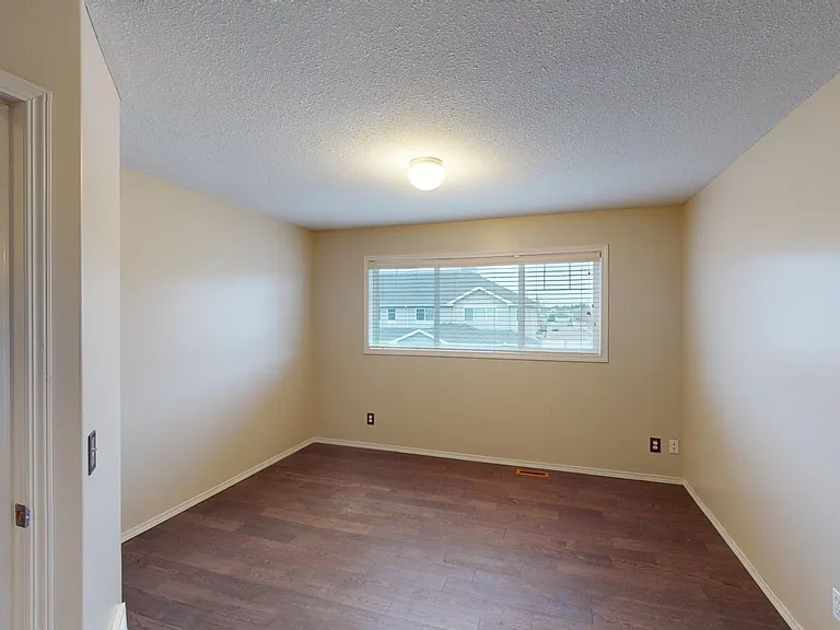 78 Edwards Dr SW — Photo 12