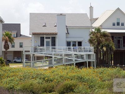 4143 Defender Ln, Galveston, TX, 77554