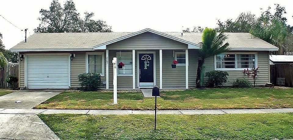 1st image of 2203 Colonial Ave