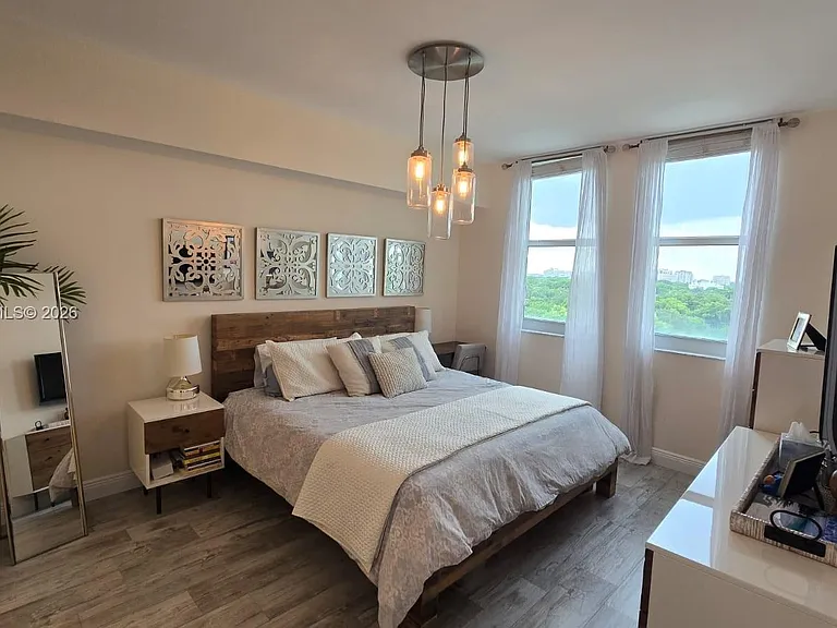 4100 Salzedo St #803 — Photo 5