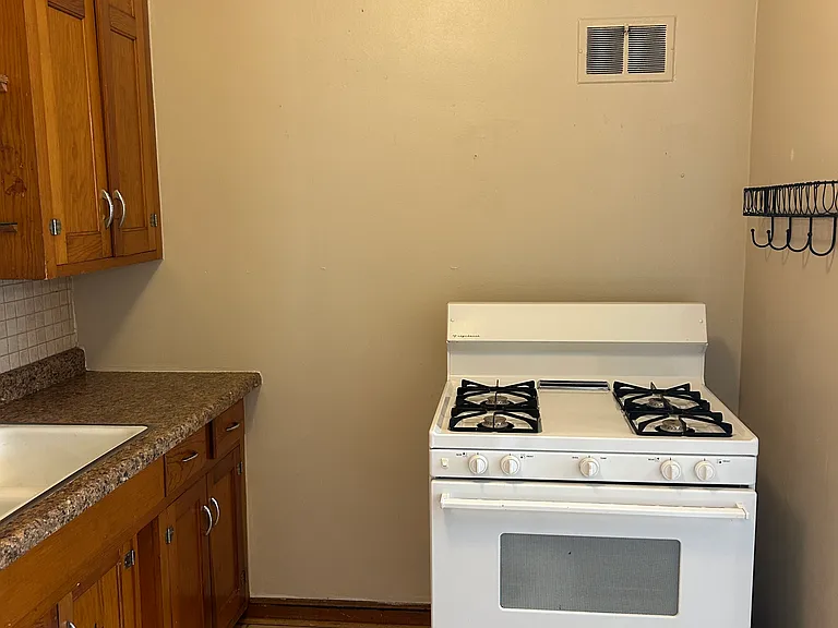 2932 Drew Ave S #1 — Photo 8