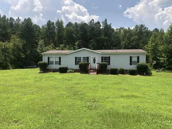 127 Premier Dr, Manson, NC 27553