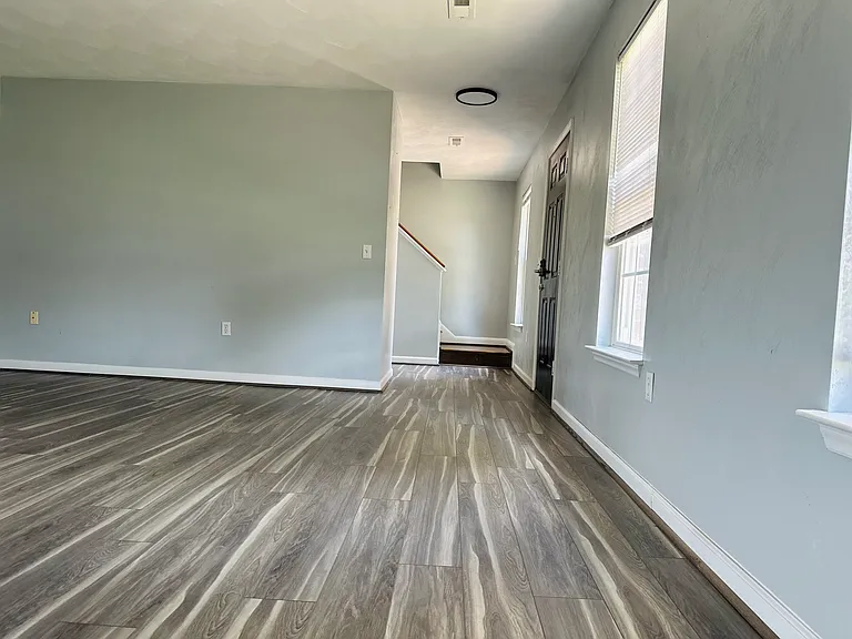 4826 Golfview Dr NE — Photo 11