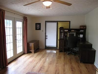 5th image of 2184 Van Oss Dr