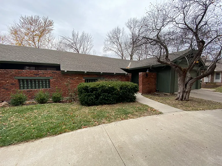 545 Schwarz Rd — Photo 2