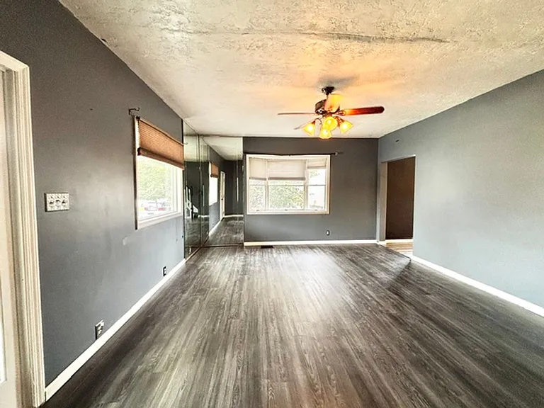 611 Green St — Photo 6