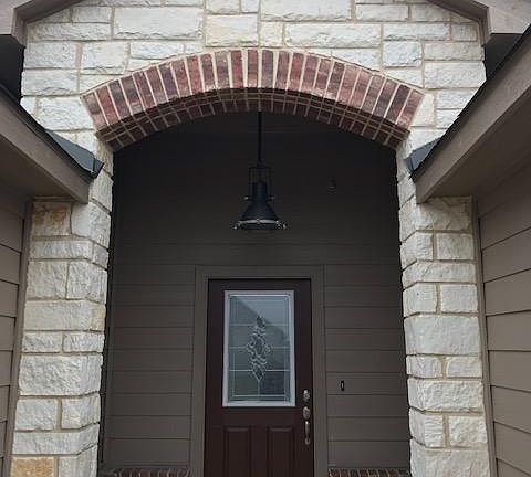 4th image of 128 Fabarm Ln