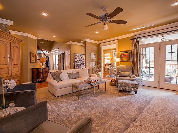 4th image of 2511 N Fennchurch Way