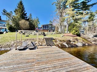 550 6th St #2, Gravenhurst, ON P1P 1M2