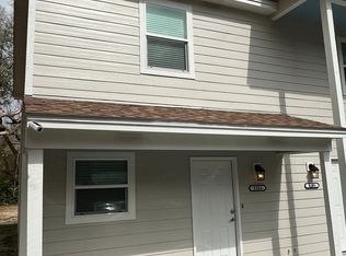 6384 Sandy Ln, Milton, FL 32570