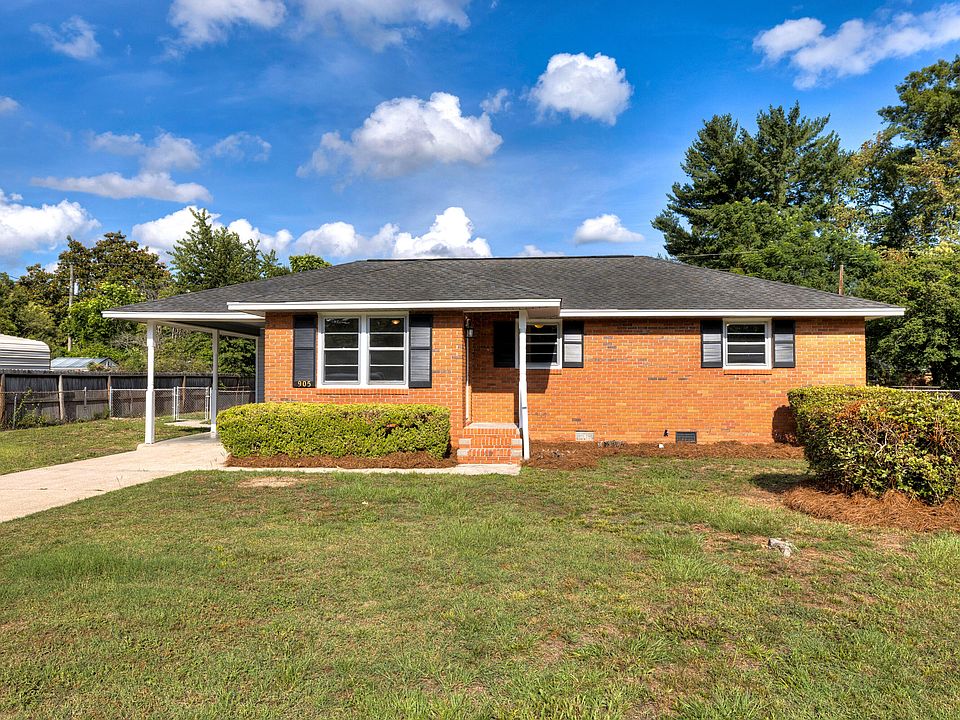 1st image of 905 Perry Blvd