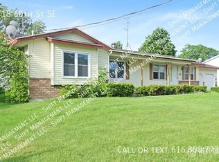 418 60th St SE, Grand Rapids, MI 49548