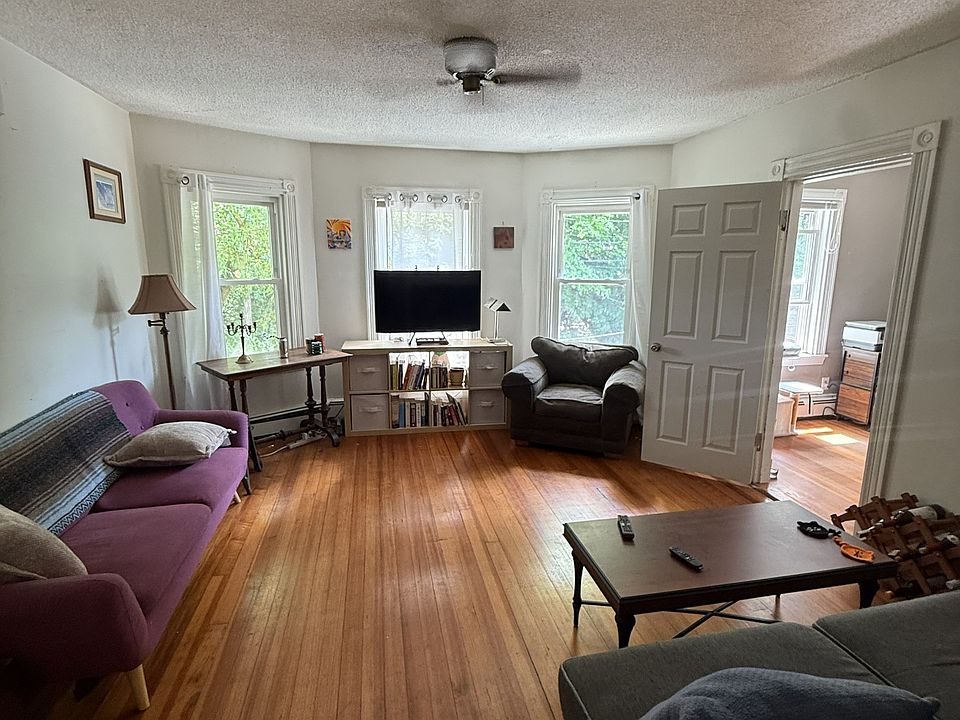 1st image of 5 Edge Hill St #2