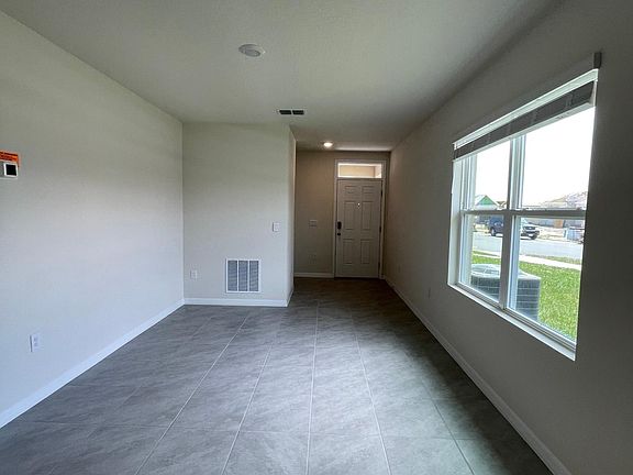 2nd image of 1827 Egret Meadows Ave
