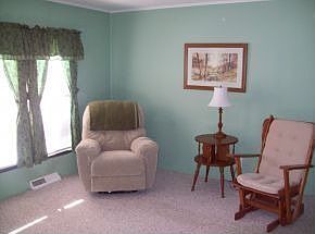 2nd image of 10 Glen Dr