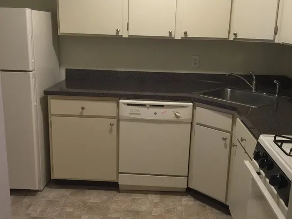 Hilltop Terrace Apartments