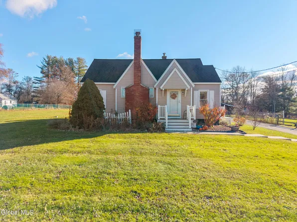 590 Sacandaga Road, Schenectady, NY 12302