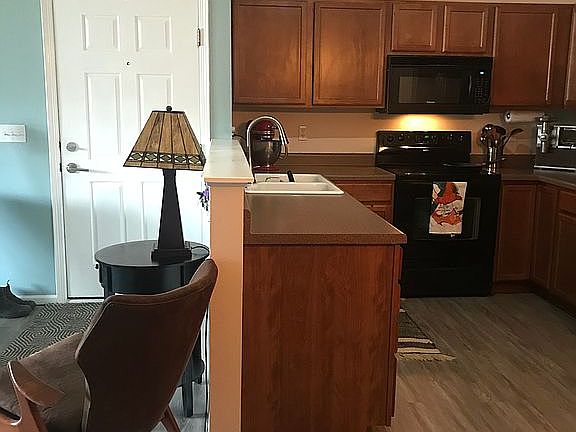 5th image of 1606 NW Prairie Lakes Dr APT 5