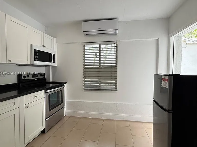 6723 NE Miami Pl #2 — Photo 18