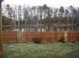 405 Fairview Lake Way, Simpsonville, SC 29680