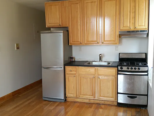 Rented by Blue Egg Realty Corp | media 67