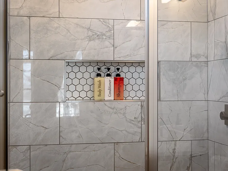 2511 Porter St #2 — Photo 13