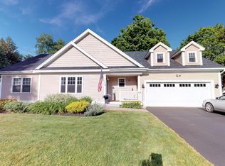 1 Meetinghouse Ter, Bedford, NH 03110