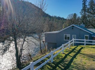 26960 Highway 62, Trail, OR 97541