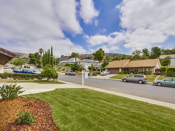 5th image of 13542 Del Marino Ave