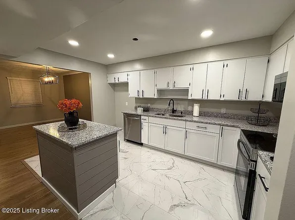 1815 Gardiner Ln APT B20, Louisville, KY 40205