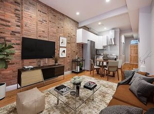 267 Powers St #2C, Brooklyn, NY 11211