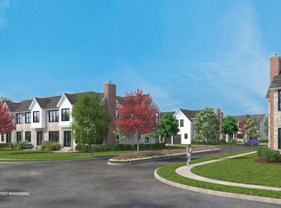 16 Spruce Ct UNIT 8D, Water Mill, NY 11976