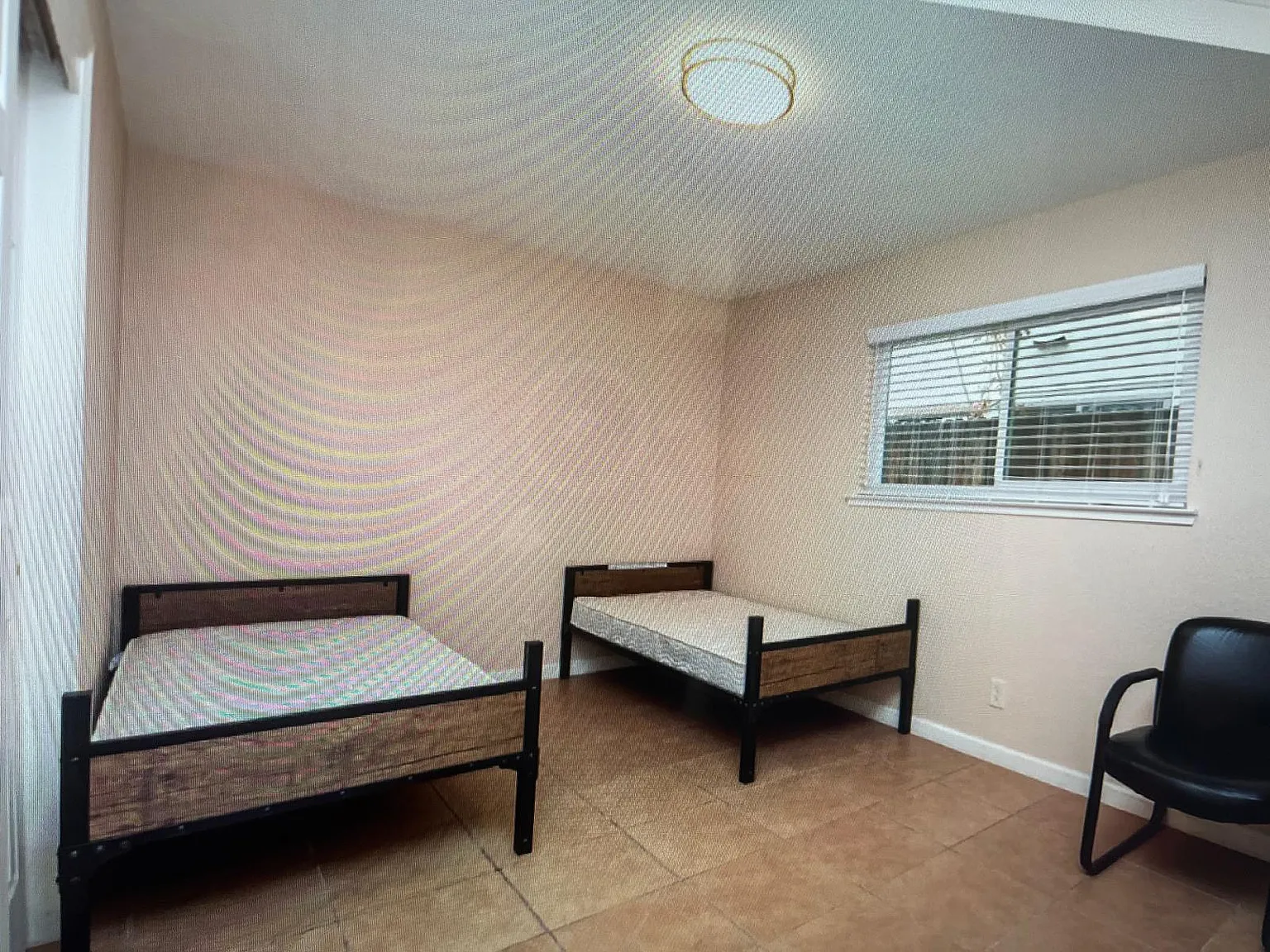1330 E San Bruno Ave — Photo 3