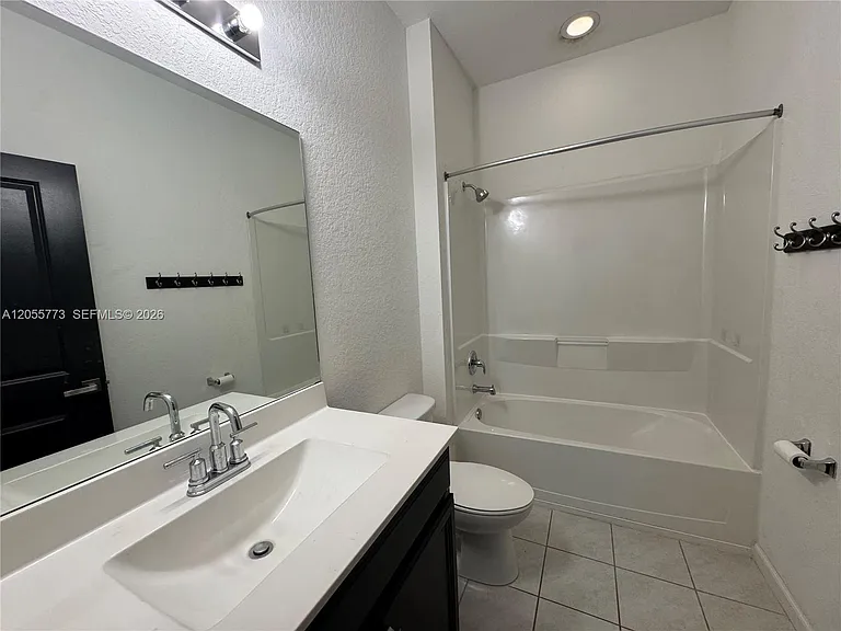 2373 SE 14th St #2373 — Photo 25