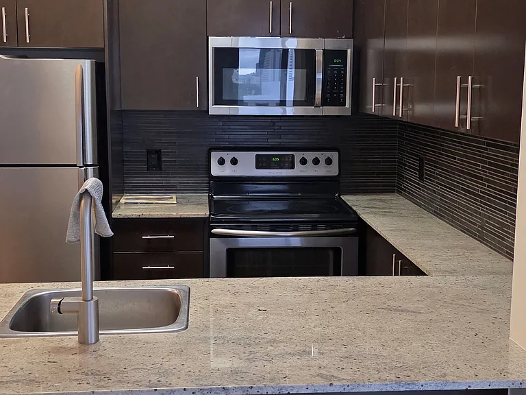 25 Cole St #1501 — Photo 20