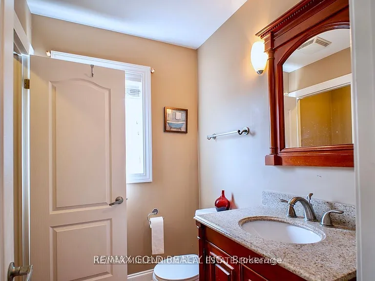 8905 McGarry Dr — Photo 13