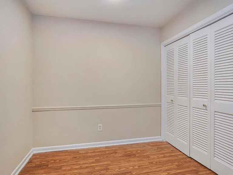 3267 Warringwood Dr — Photo 7