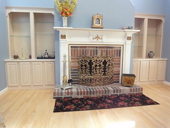 Custom Built-Ins and Fireplace 