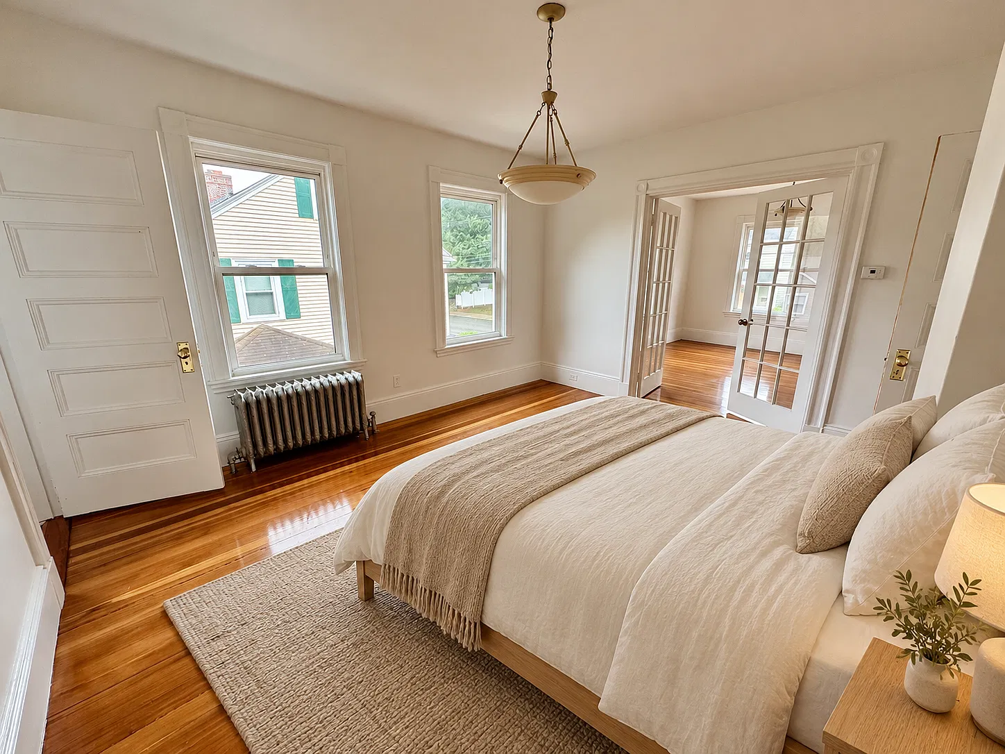 1 bed, 800 sqft, $2,500 — Photo 1