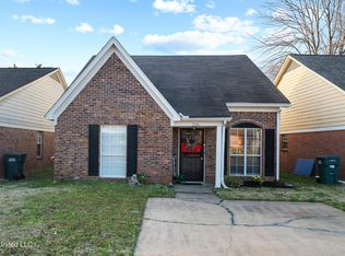 7361 Hugh Ln, Southaven, MS 38671