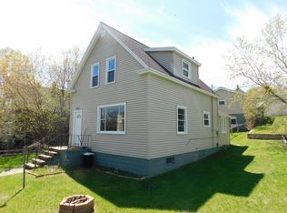 1072 Heights St, Niagara, WI 54151