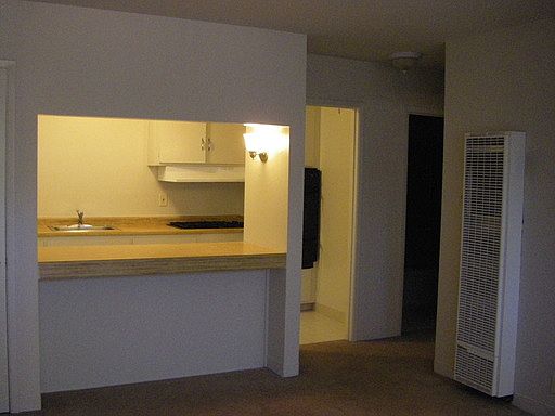2nd image of 545 S Norfolk St APT 1